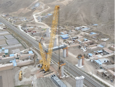 蘭張三四線上跨蘭新鐵路鋼蓋梁吊裝使用起重滑車